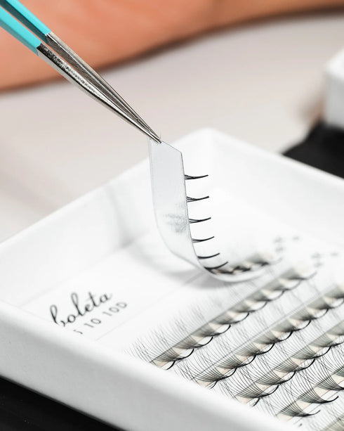 O.G. Lashes: Pre-Made Fans